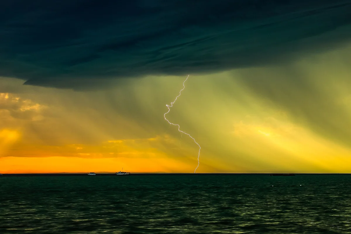 WA lit up by more than 1.3 million lightning pulses in two days, with another million forecast this week