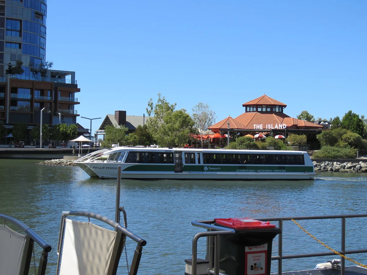 A Transperth ferry on the Swan River at Elizabeth Quay