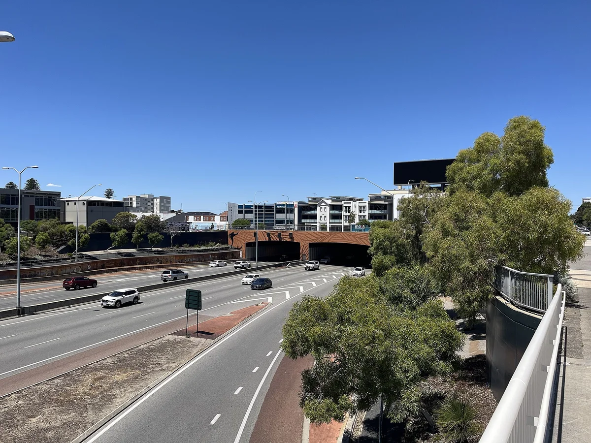 The Northbridge Tunnel closes completely at 8.30pm tonight, and won't reopen until 5am